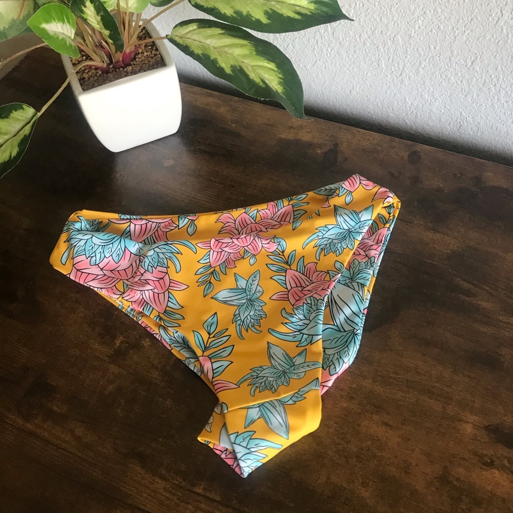 Zaful Mustard Yellow Tropical Bikini Bottoms